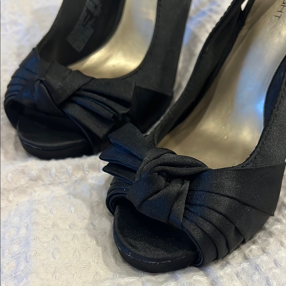 Black Peep-Toe Slingback Heels with Bow size 7